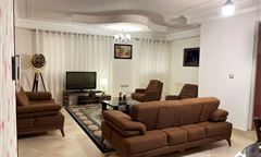 آپارتمان مبله ۴ خواب شیراز