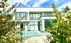 ویلا دو استخره vip در شهرک افشاریه کردان