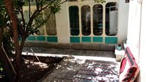 اقامتگاه سنتی درخت خرمالو اصفهان-1